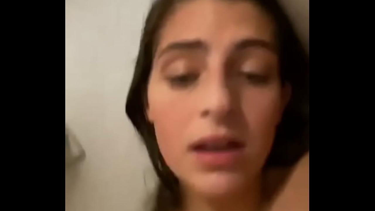 Modrooká kráska, krátke domáce sex videá, výber